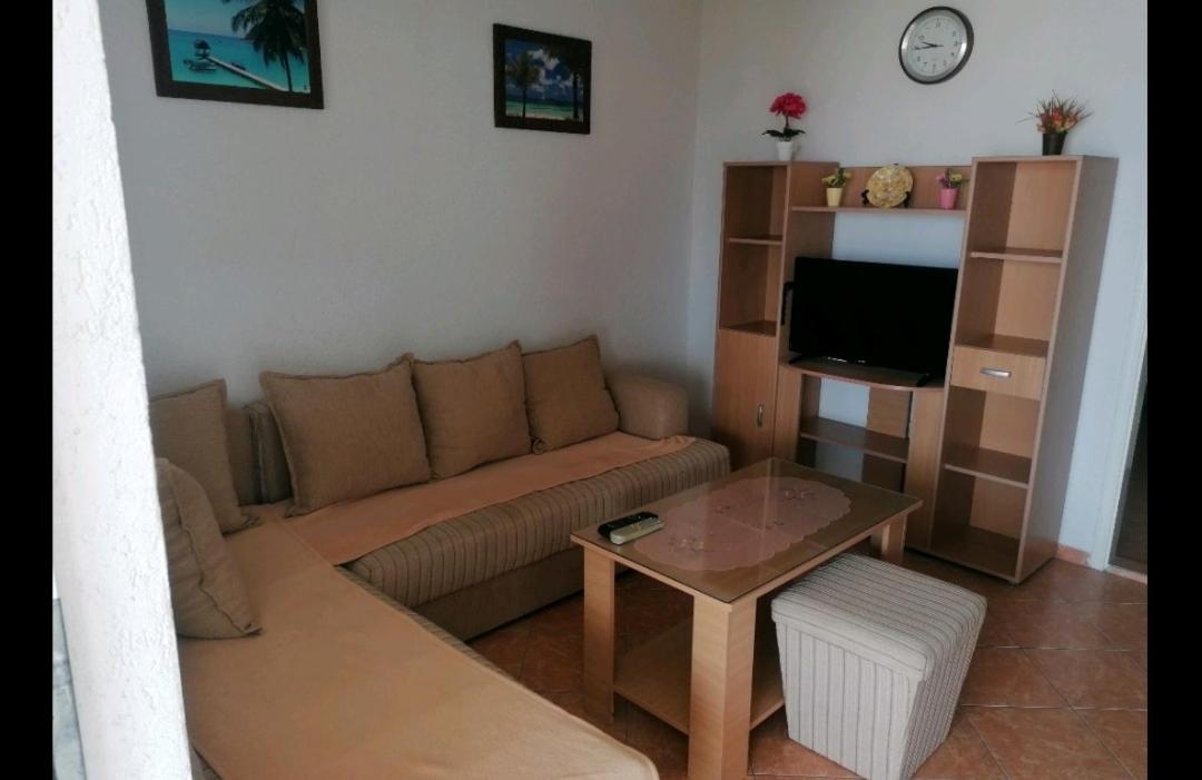 Apartmani Ljubica 尤塔哈 外观 照片