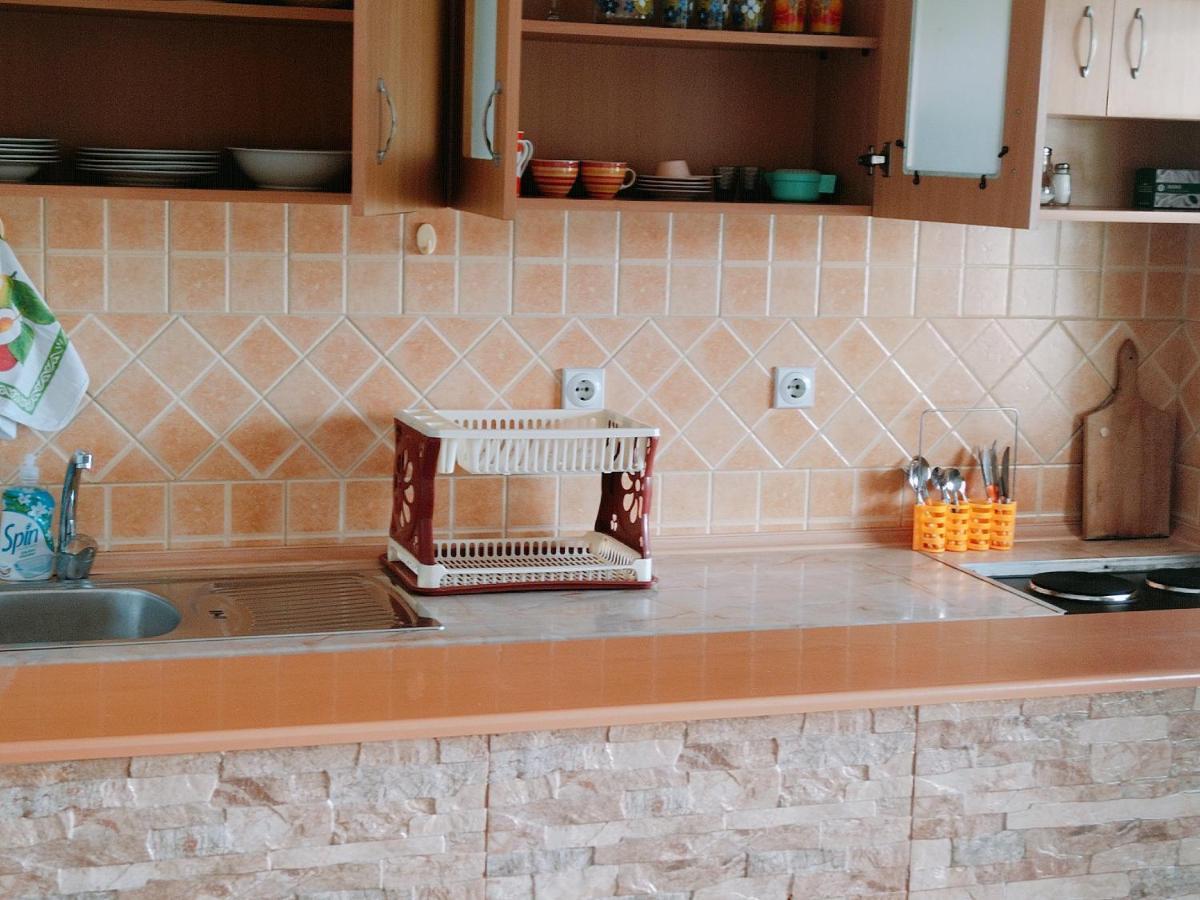 Apartmani Ljubica 尤塔哈 外观 照片