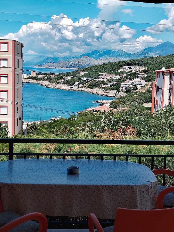 Apartmani Ljubica 尤塔哈 外观 照片