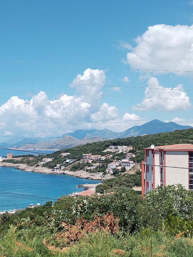 Apartmani Ljubica 尤塔哈 外观 照片